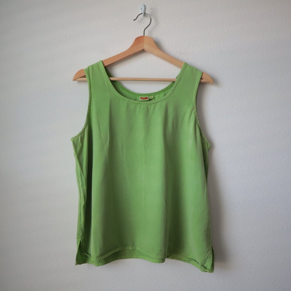 Tianello Bright Lime Sleeveless Scoop Neck Tank